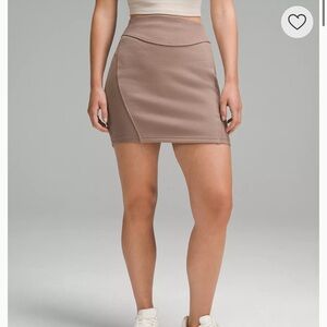 NWT LuLu Lemon mini skirt